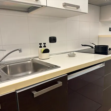 Lagrottizia - 3 Minuti Dal Apartament